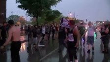 Police, tear gas at Minneapolis protest