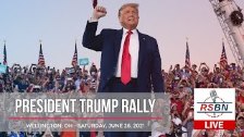 ? President Donald Trump Rally LIVE in Wellington,...