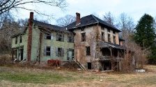 Exploring a Millionaire&#39;s Abandoned House &amp...
