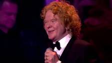 Simply Red - Holding Back The Years (Symphonica In...