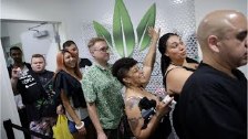 LEGAL WEED/POT SALES LINES IN NV TODAY !