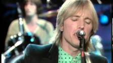 Tom Petty Performs &#34;American Girl&#34; (Live) ...